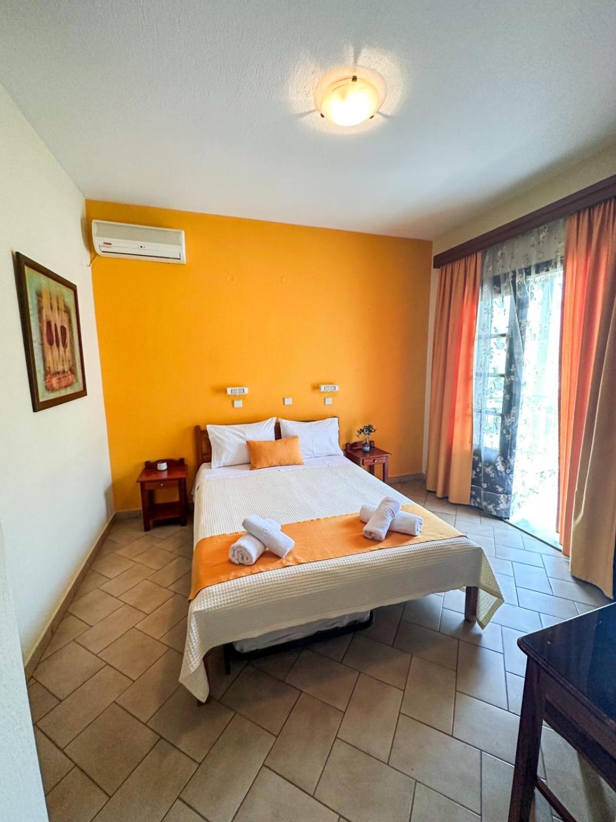 Pantelidis Rooms สกาลา โปเตมิอัส ภายนอก รูปภาพ